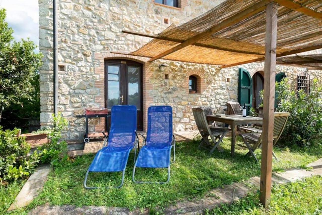Agriturismo Fattoria Di Statiano Pomarance Exterior foto