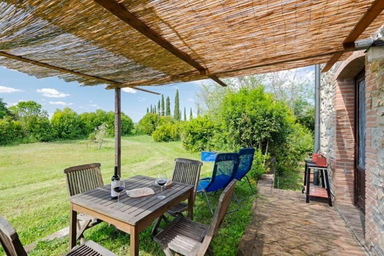 Agriturismo Fattoria Di Statiano Pomarance Exterior foto